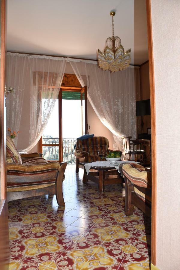 Апартаменты Casa Dei Limoni Масса-Лубренсе Экстерьер фото